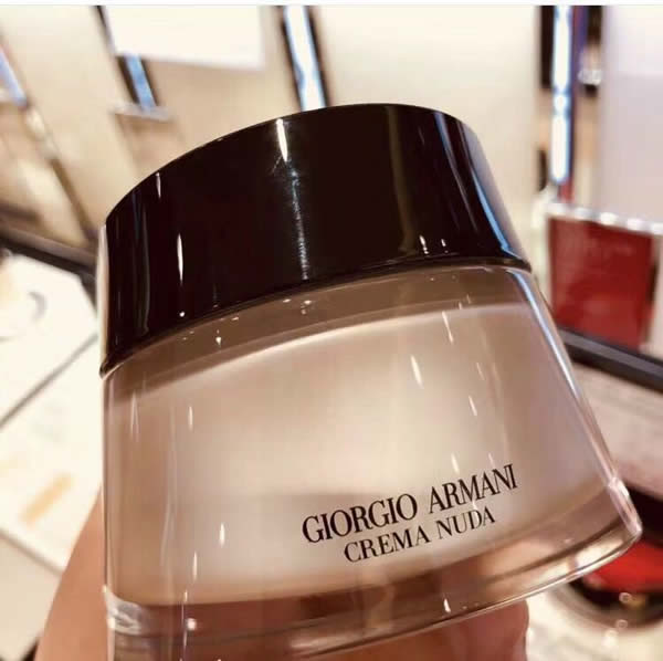 阿玛尼素颜霜50ml 01#,02